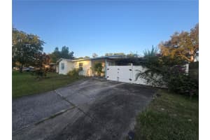 2417 Adams Ave, DELTONA