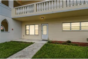 2221 Swedish Dr #1, CLEARWATER