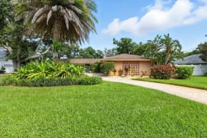 425 Ponce De Leon Blvd, BELLEAIR