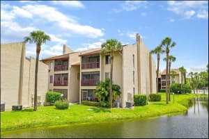 8602 Champlain Ct #91, TAMPA