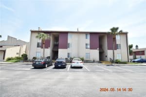 3814 N Lake Dr #70, TAMPA