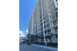 100 Pierce St #801, CLEARWATER