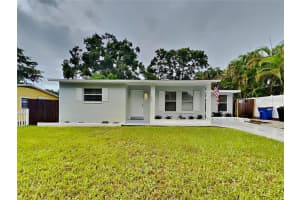 1320 Mary L Rd, CLEARWATER