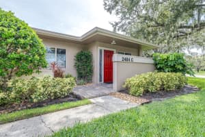 2484 Laurelwood Dr #c, CLEARWATER