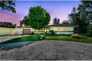11417 Oval Dr E, LARGO