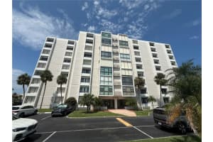 855 Bayway Blvd #404, CLEARWATER BEACH