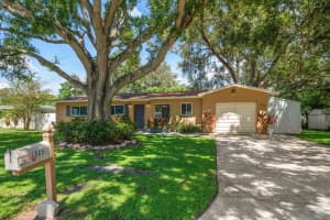 1509 S Evergreen Ave, CLEARWATER