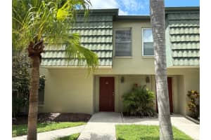 1799 N Highland Ave #37, CLEARWATER