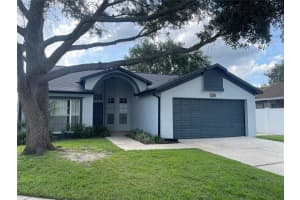 1206 Grassy Meadow Pl, BRANDON