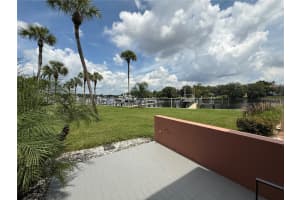 2424 W Tampa Bay Blvd #a104, TAMPA