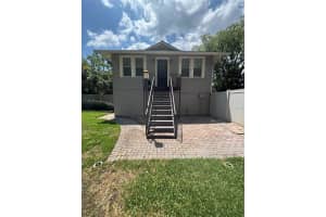 2219 22nd St S, ST PETERSBURG