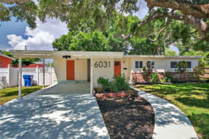 6031 Highland St S, ST PETERSBURG