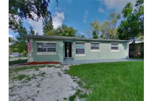 10002 N 24th St, TAMPA