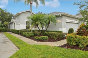 2040 Sifield Greens Way #24, SUN CITY CENTER