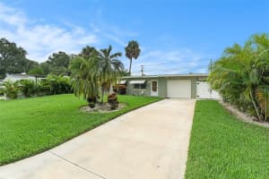 8897 Osprey Ln, SEMINOLE