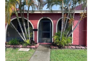 6330 Bonnie Bay Cir N, PINELLAS PARK