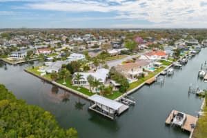 8728 Bay Crest Ln, TAMPA