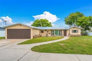 469 Flamingo Dr, APOLLO BEACH 469 Flamingo Dr, APOLLO BEACH