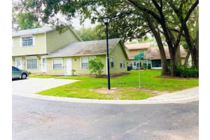 602 Lynchburg Dr, BRANDON