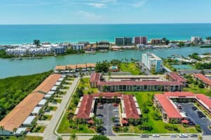 10215 Regal Dr #14, LARGO