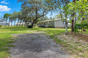 6320 W Copenhagen St, DUNNELLON