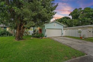 275 14th St N, ST PETERSBURG