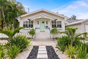 1716 Oak St Ne, ST PETERSBURG