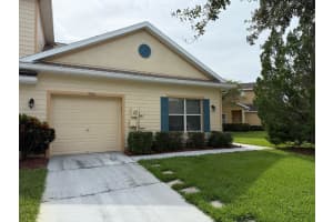 8916 Iron Oak Ave, TAMPA