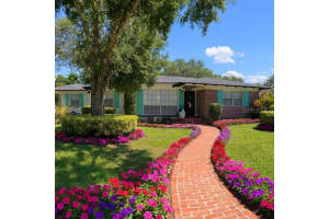 451 W Davis Blvd, TAMPA