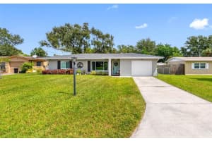 237 Mineola Dr E, BELLEAIR BLUFFS 237 Mineola Dr E, BELLEAIR BLUFFS