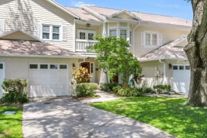 3021 W Bay Villa Ave, TAMPA
