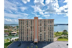 4900 Brittany Dr S #706, ST PETERSBURG