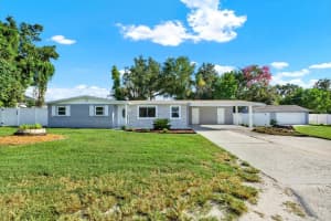 912 N Parsons Ave #a, BRANDON