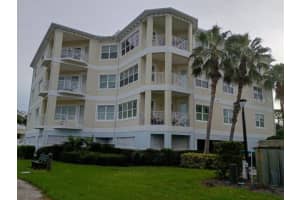 3420 77th St W #202, BRADENTON
