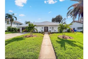 5853 Leeland St S, ST PETERSBURG