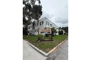 730 W Central Ave #8, WINTER HAVEN
