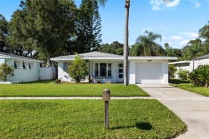 1048 Charles St, CLEARWATER