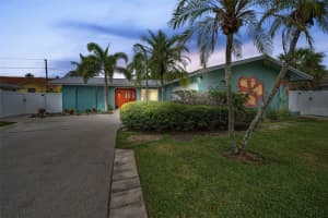 113 12th St, BELLEAIR BEACH