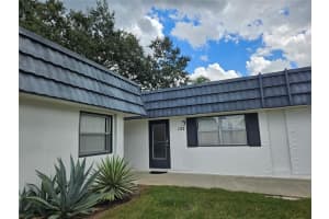 301 Kings Blvd #132, SUN CITY CENTER