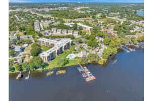 90 S Highland Ave #304, TARPON SPRINGS