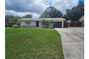 134 Owen Cir S, AUBURNDALE