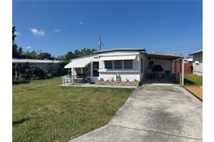 1837 Lullaby Dr, HOLIDAY 1837 Lullaby Dr, HOLIDAY