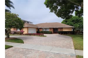 11314 Harborside Dr, LARGO