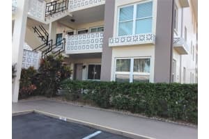 1235 S Highland Ave #1-101, CLEARWATER