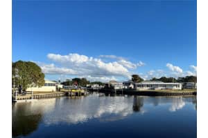 6803 Mount Pleasant Rd Ne #33, ST PETERSBURG 6803 Mount Pleasant Rd Ne #33, ST PETERSBURG