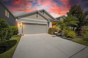 6138 Voyagers Pl, APOLLO BEACH