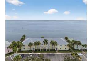 4720 Coquina Key Dr Se #c, ST PETERSBURG