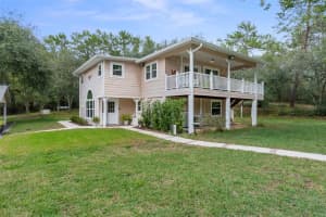 25989 Geronimo St, BROOKSVILLE