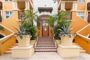 100 4th Ave S #223, ST PETERSBURG