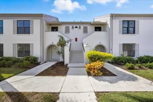 2460 Heron Ter #202e, CLEARWATER